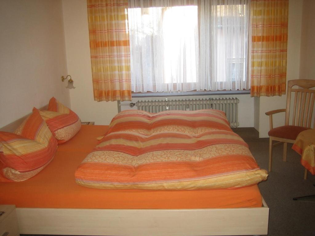 Gaestehaus Kiesgen-Mendgen Bernkastel-Kues Room photo
